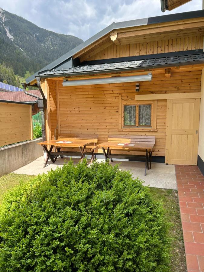 Ferienwohnungen Lodge-B Weissenbach am Lech Buitenkant foto