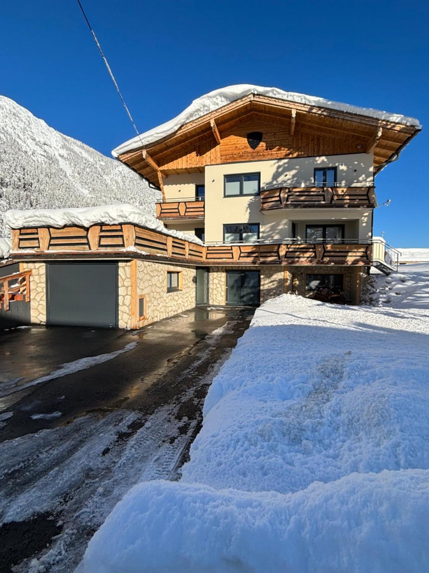 Ferienwohnungen Lodge-B Weissenbach am Lech Buitenkant foto