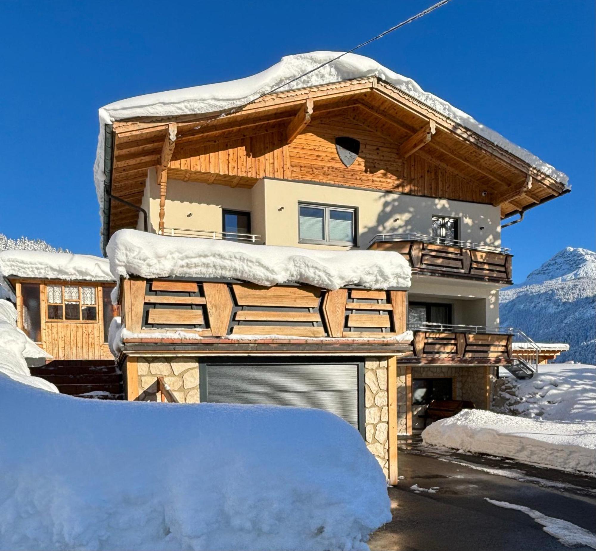 Ferienwohnungen Lodge-B Weissenbach am Lech Buitenkant foto