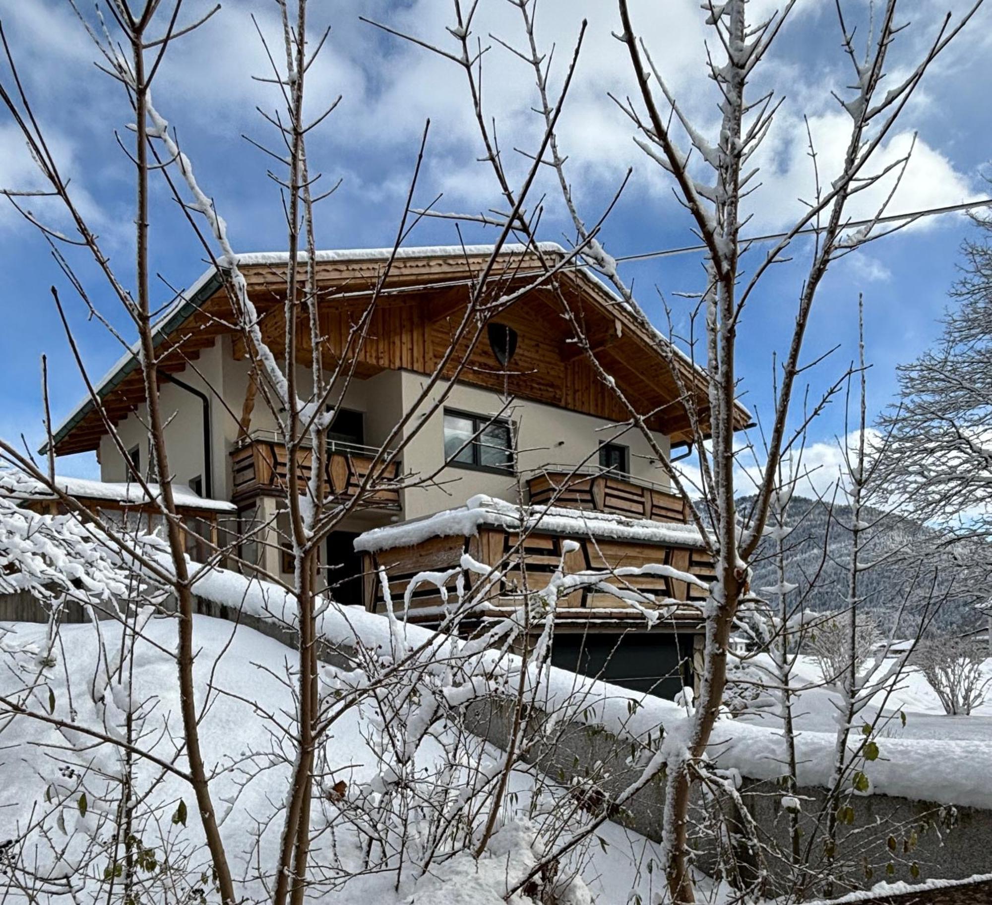 Ferienwohnungen Lodge-B Weissenbach am Lech Buitenkant foto