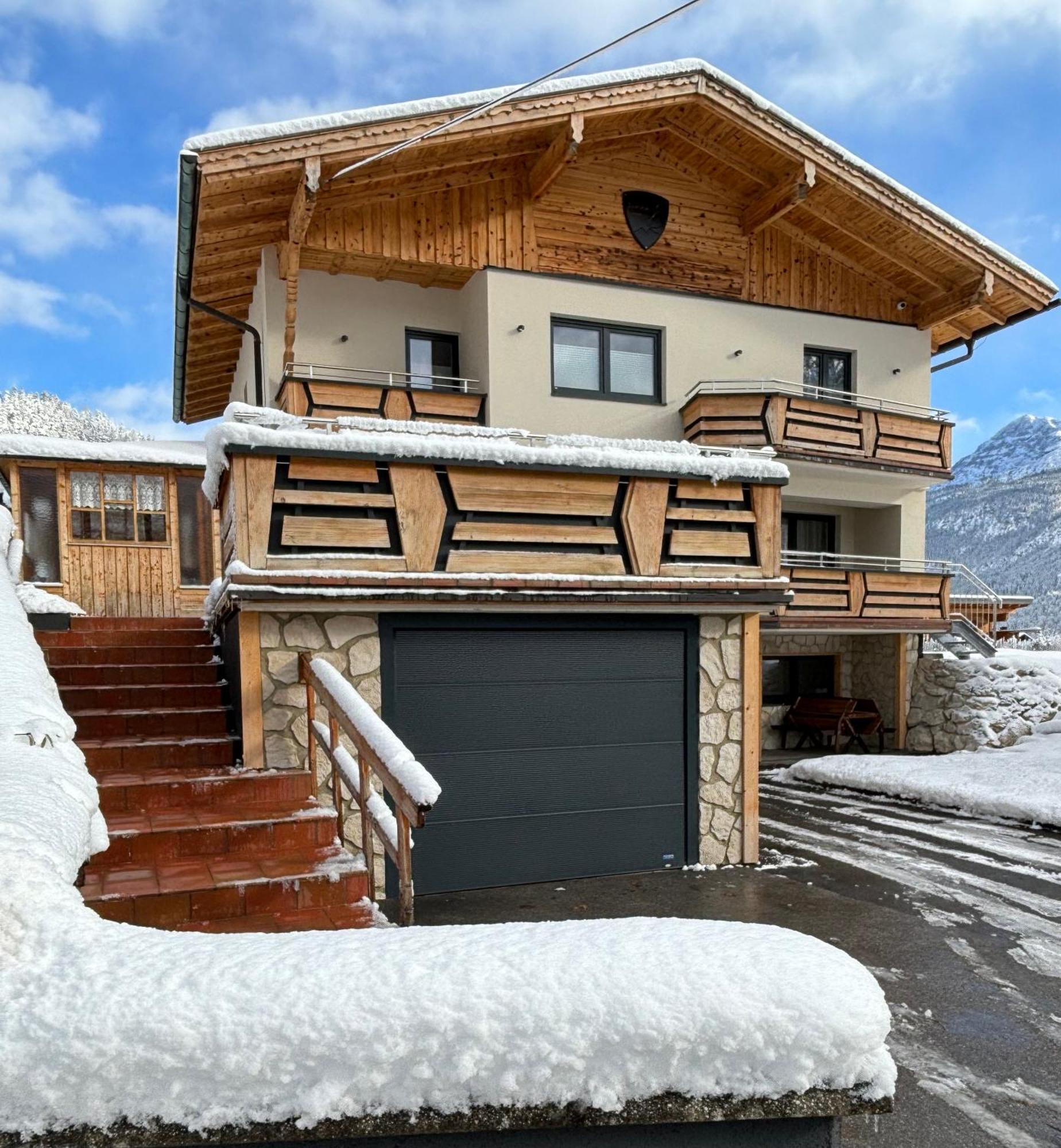 Ferienwohnungen Lodge-B Weissenbach am Lech Buitenkant foto